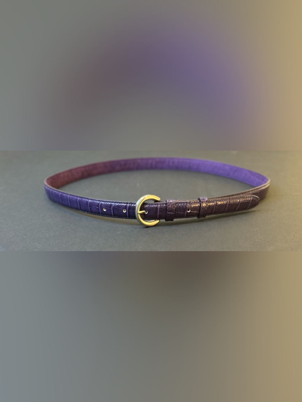 VTG 1990s Amanda Smith Purple Crocodile-Embossed Leather Belt  Horseshoe Buckle